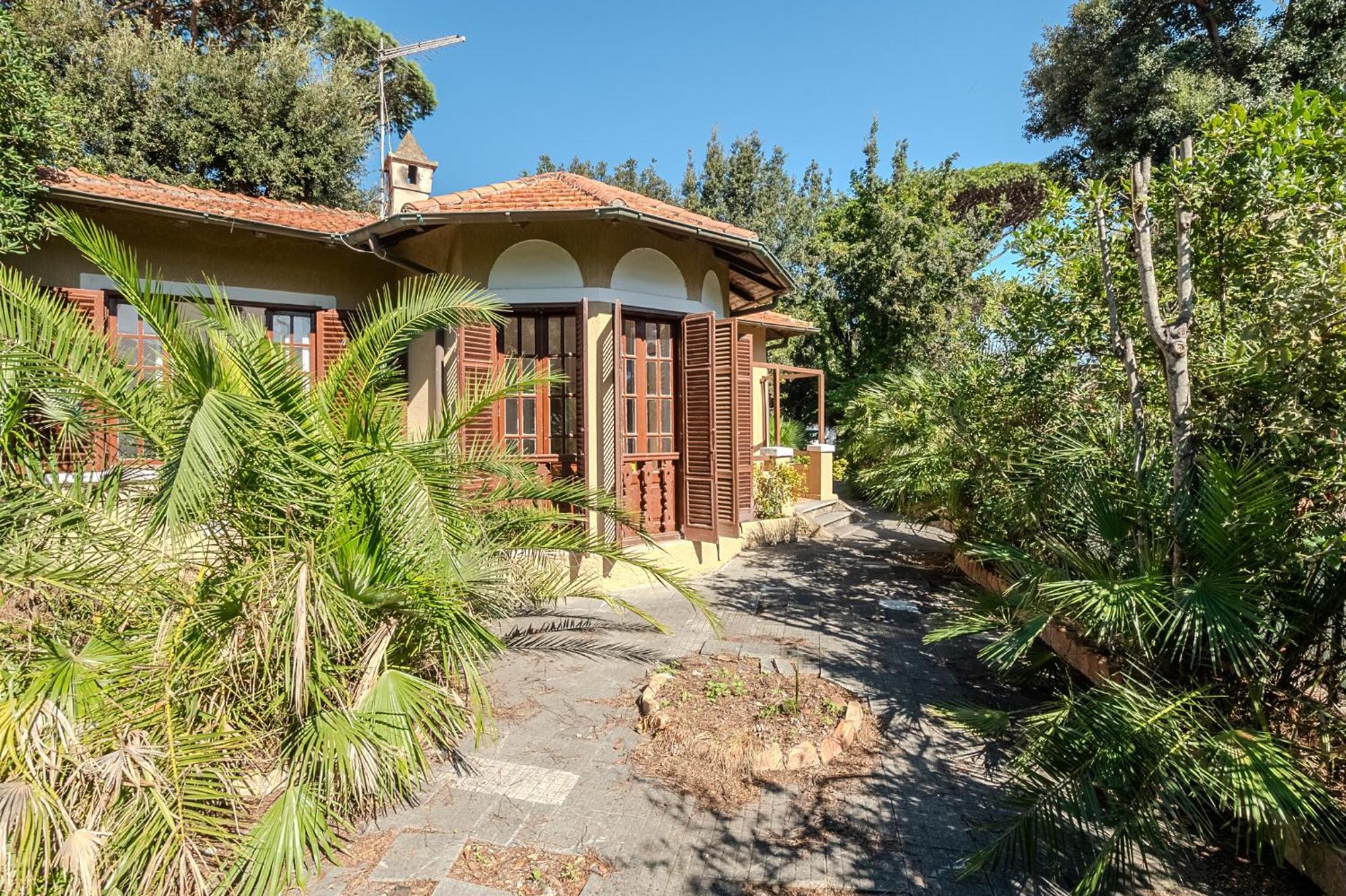 Exclusive Charming Villa - Free Parking 400 Mq Garden - Rome Airport - Roseto Villa Dream Fregenae Exteriör bild