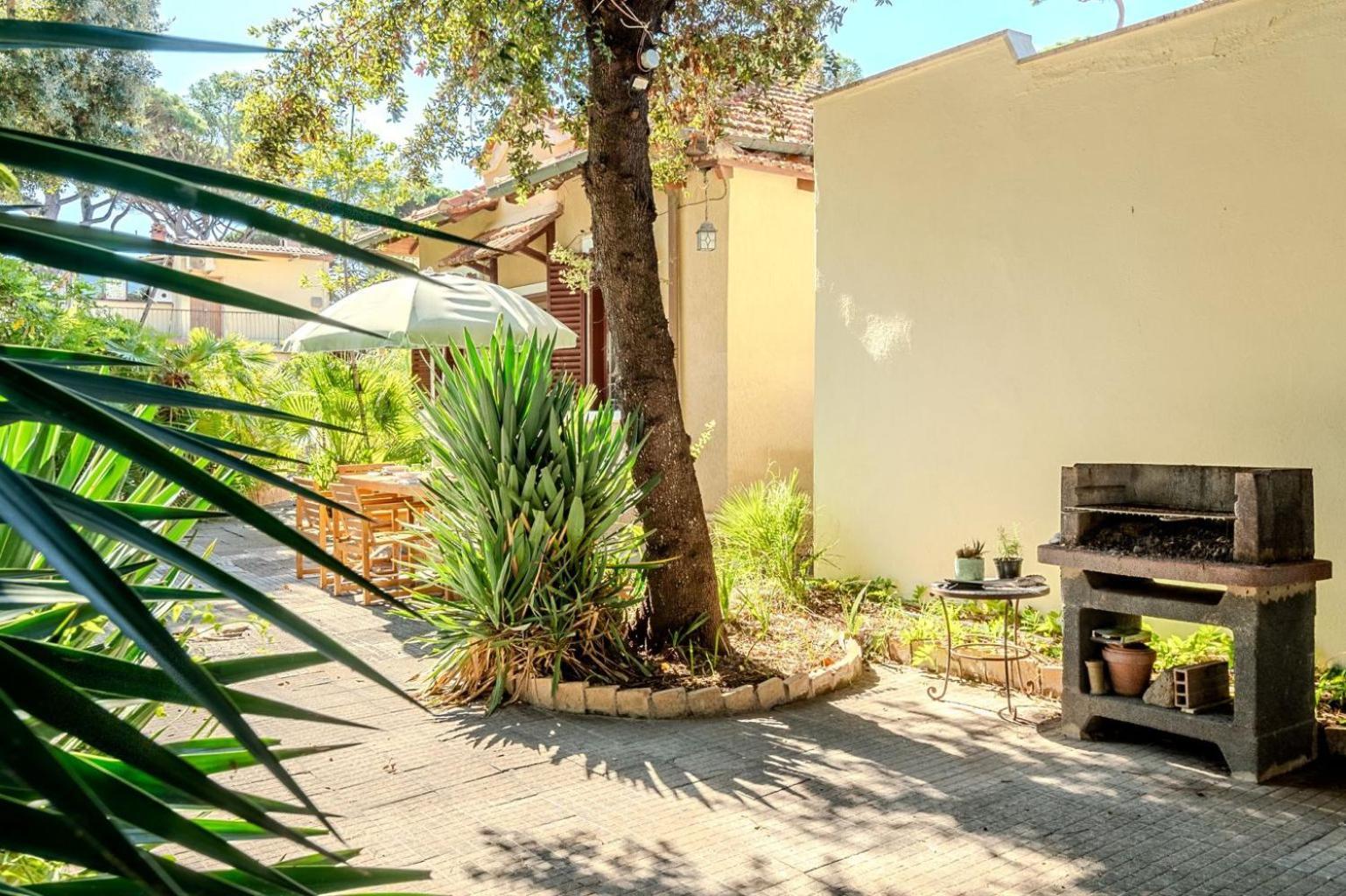 Exclusive Charming Villa - Free Parking 400 Mq Garden - Rome Airport - Roseto Villa Dream Fregenae Exteriör bild